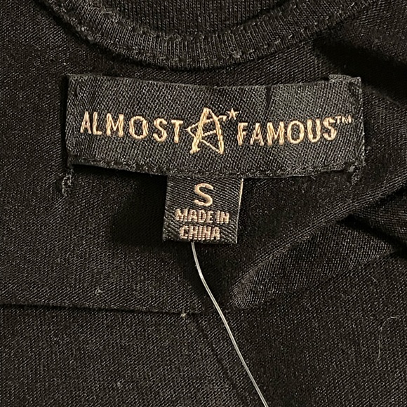 🆕 ALMOST FAMOUS Black Spaghetti Strap Tank with Multicolor Sequin Front ~ Small - Picture 8 of 8